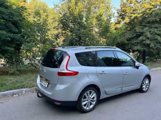 Renault Grand Scenic foto 3