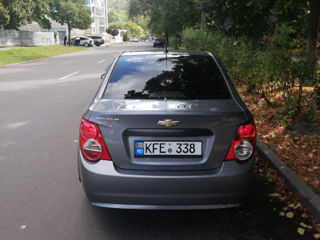 Chevrolet Aveo foto 2