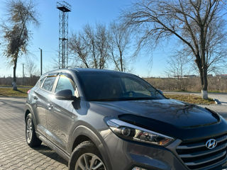 Hyundai Tucson foto 2