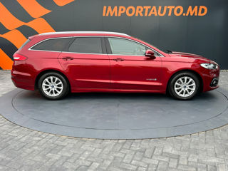 Ford Mondeo foto 10