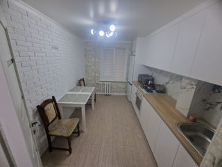 Apartament cu 2 camere, 50 m², Râșcani, Chișinău foto 3