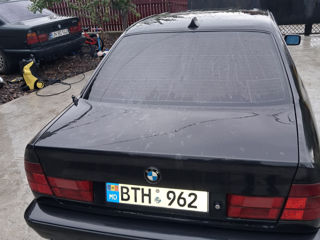 BMW 5 Series foto 6