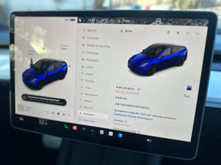 Tesla Model Y foto 9