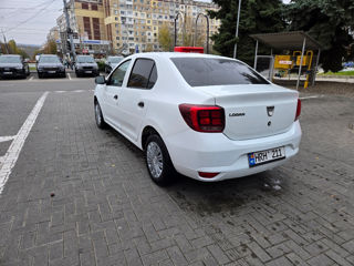 Dacia Logan foto 4