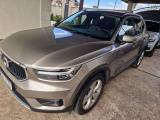 Volvo XC40 foto 3