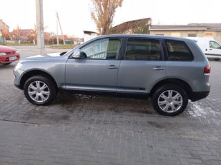 Volkswagen Touareg foto 5