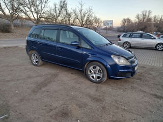 Opel Zafira foto 5