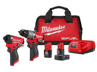 Аккумуляторный шуруповерт Milwaukee M12 3404-20 + Аккумуляторный ударный гайковерт Milwaukee M12 345 foto 1