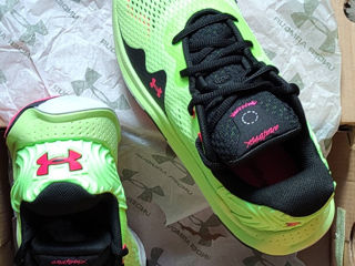 Under Armour Spawn 4. EU37,5/23,5CM. foto 10