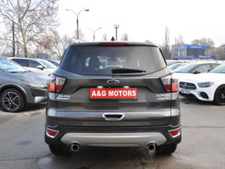 Ford Kuga foto 6