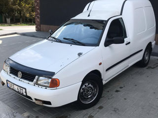 Volkswagen Caddy foto 1