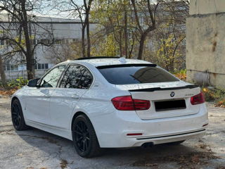 BMW 3 Series foto 6