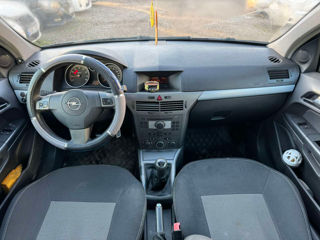 Opel Astra foto 8