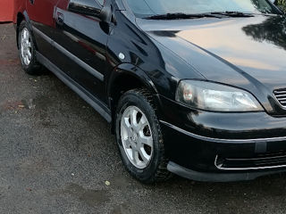 Opel Astra foto 2