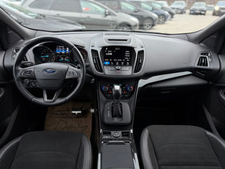 Ford Kuga foto 12