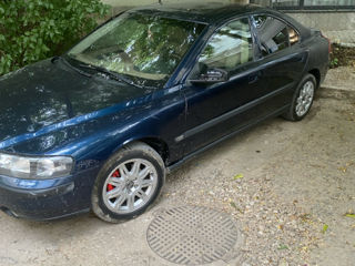 Volvo S60 фото 1