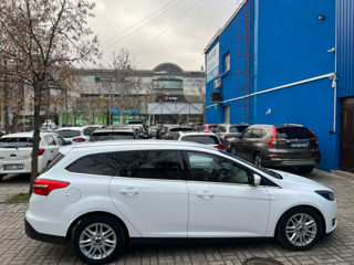 Ford Focus foto 7