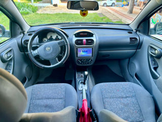 Opel Corsa foto 3