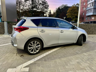 Toyota Auris foto 6