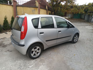 Mitsubishi Colt foto 5