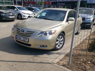 Toyota Camry foto 1