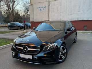 Mercedes E-Class foto 2