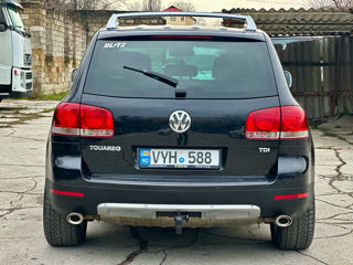 Volkswagen Touareg foto 6