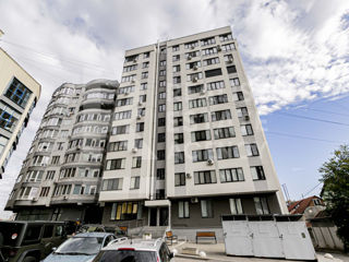 Apartament cu 2 camere, 75 m², Râșcani, Chișinău foto 20