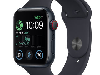 Apple watch SE (Gen 2) 44mm Midnight Ai Mid SB M/L Cel foto 4