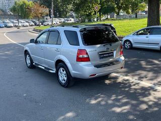 KIA Sorento foto 8