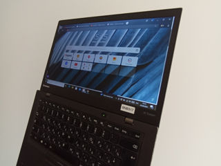 Lenovo ThinkPad X1 Carbon