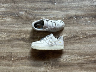 Nike Air Force 1 foto 1