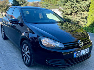 Volkswagen Golf foto 1