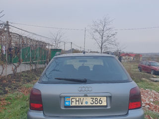 Audi A4 foto 3