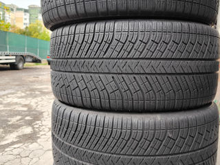 Anvelope 275/45 Fata 305/40 R20 Spate Michelin Alpin 5 SUV