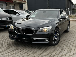 BMW 7 Series foto 3