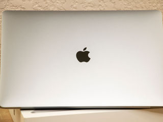 Apple MacBook Pro 16 Late 2019/ Core I7 9750H/ 16Gb Ram/ Radeon 5300M/ 500Gb SSD/ 16" Retina/ 100C!! foto 10