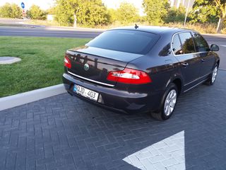 Skoda Superb foto 6