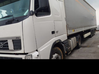 Volvo FH460 foto 2