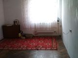 Срочно продам или меняю на квартиру в Кишиневе. foto 7