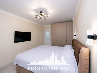 Apartament cu 2 camere, 70 m², Buiucani, Chișinău foto 4