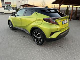 Toyota C-HR foto 7