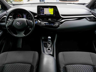 Toyota C-HR foto 7