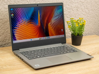 Lenovo Ideapad 3/ Core I5 1035G1/ 12Gb Ram/ 256Gb SSD/ 14" FHD IPS!!!