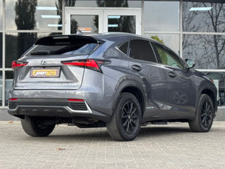 Lexus NX Series foto 6