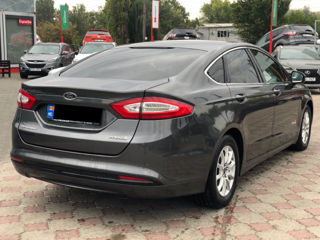 Ford Mondeo foto 4