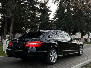 Mercedes E-Class foto 9