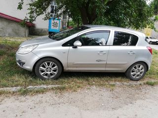 Opel Corsa foto 3