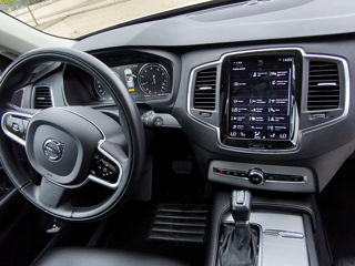 Volvo XC90 foto 18