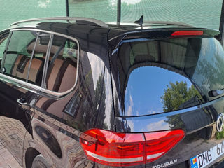 Volkswagen Touran foto 5